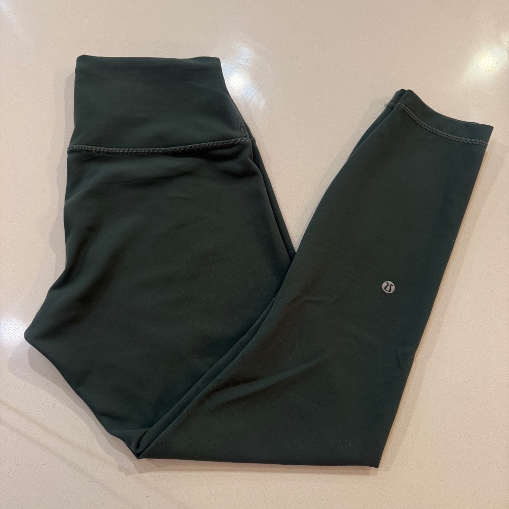 Lulelemon Wunder Train Contour Fit High-Rise Tight 25"